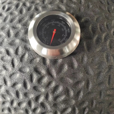 熱保持の屋外の木炭グリルの温度較差200-700°F
